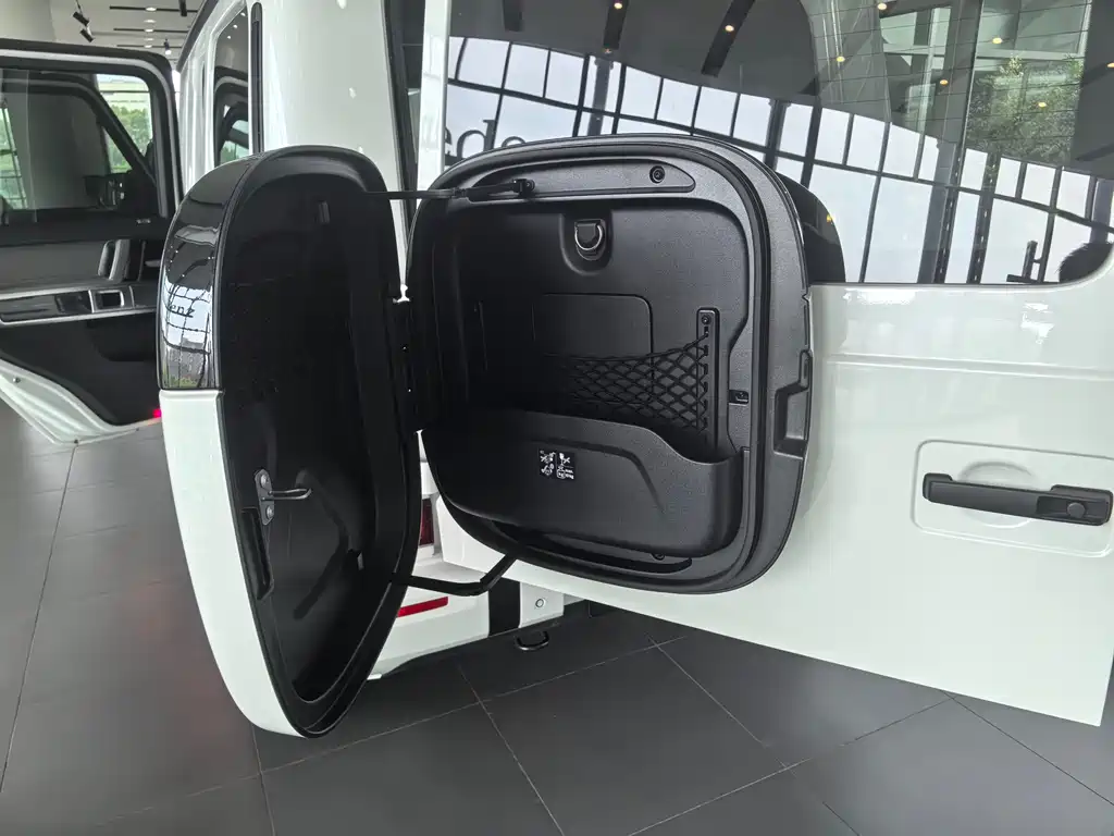 Mercedes-Benz G-Class G 2025 G580