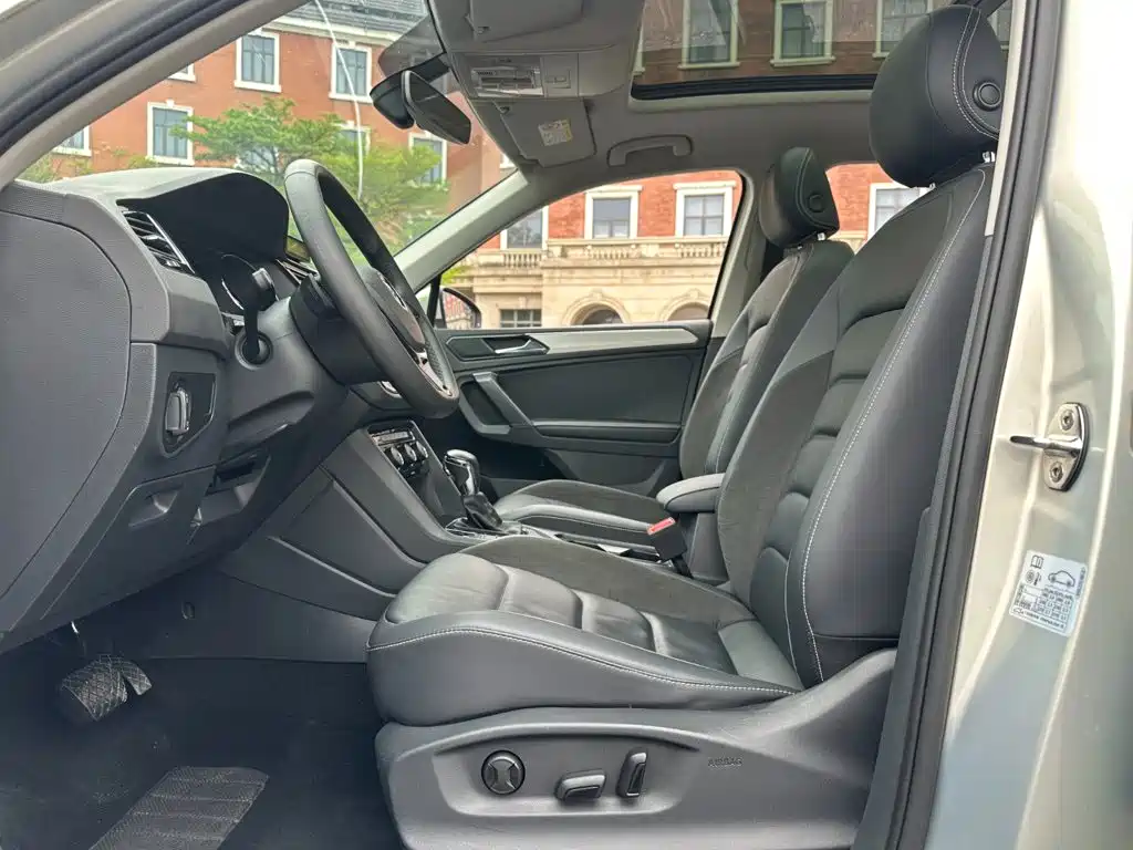 Volkswagen Tiguan L — миниатюра 5