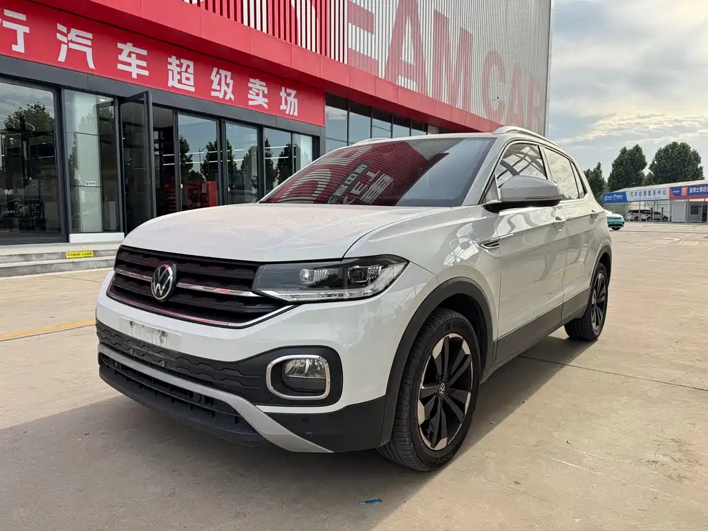 Купить Volkswagen Tacqua