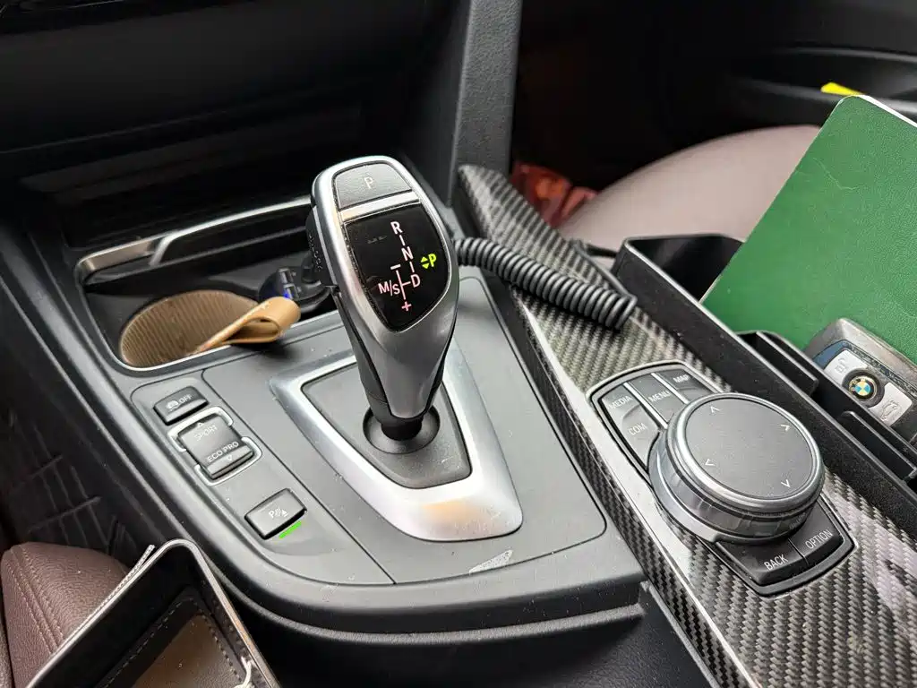 BMW 3 Series — миниатюра 9