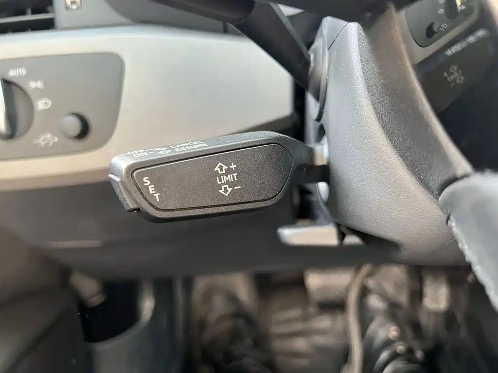 Audi A4L — миниатюра 17