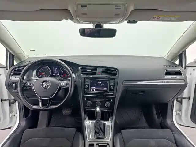 Volkswagen Golf — миниатюра 6