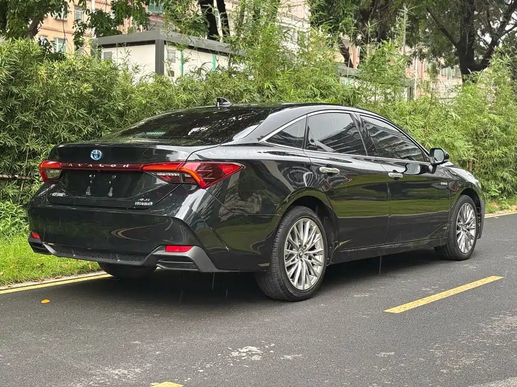 Toyota Avalon — миниатюра 23