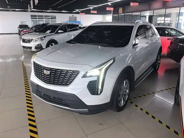 CADILLAC  XT4 2020
