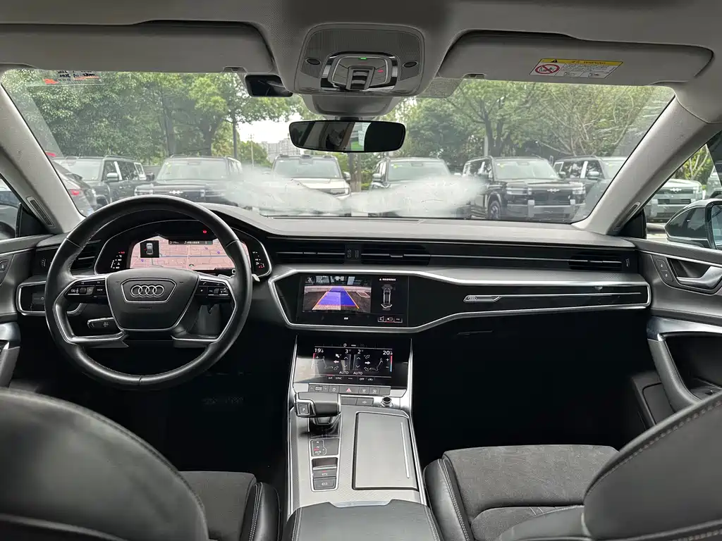 Audi A7L 2024 45TFSI S-line