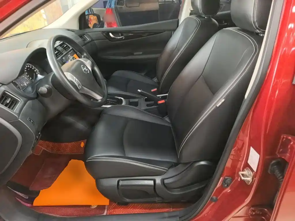 Nissan Tiida — миниатюра 15