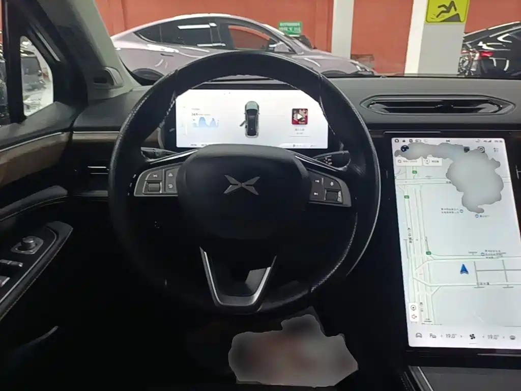 XPeng P5 — миниатюра 11