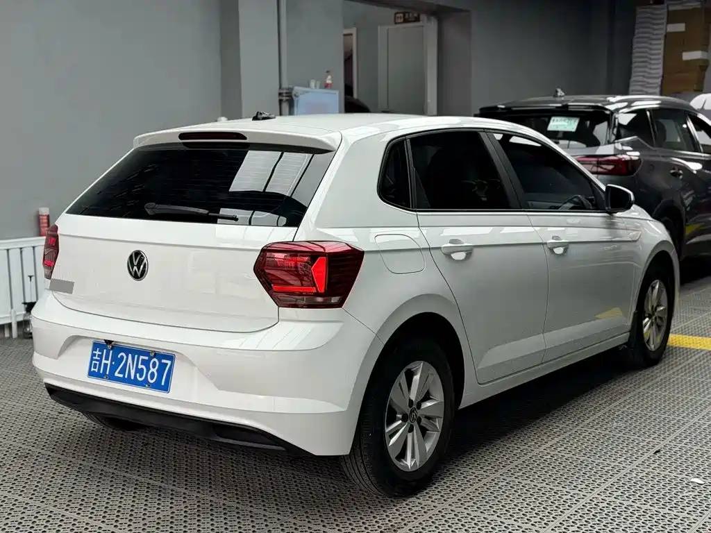 Volkswagen Polo — миниатюра 13