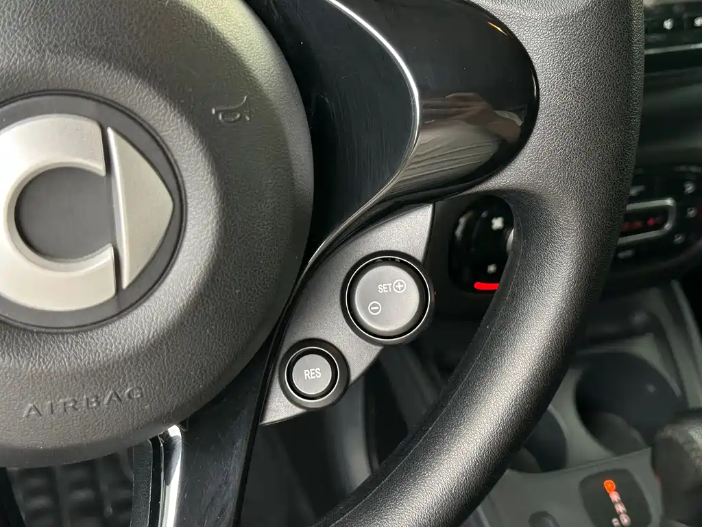 smart Smart Fortwo — миниатюра 10