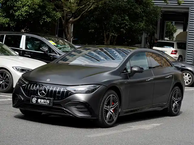 Mercedes-Benz EQE