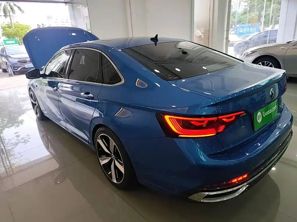 Volkswagen Sagitar — миниатюра 5