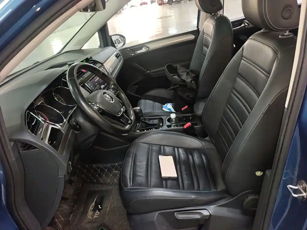 Volkswagen Touran — миниатюра 15