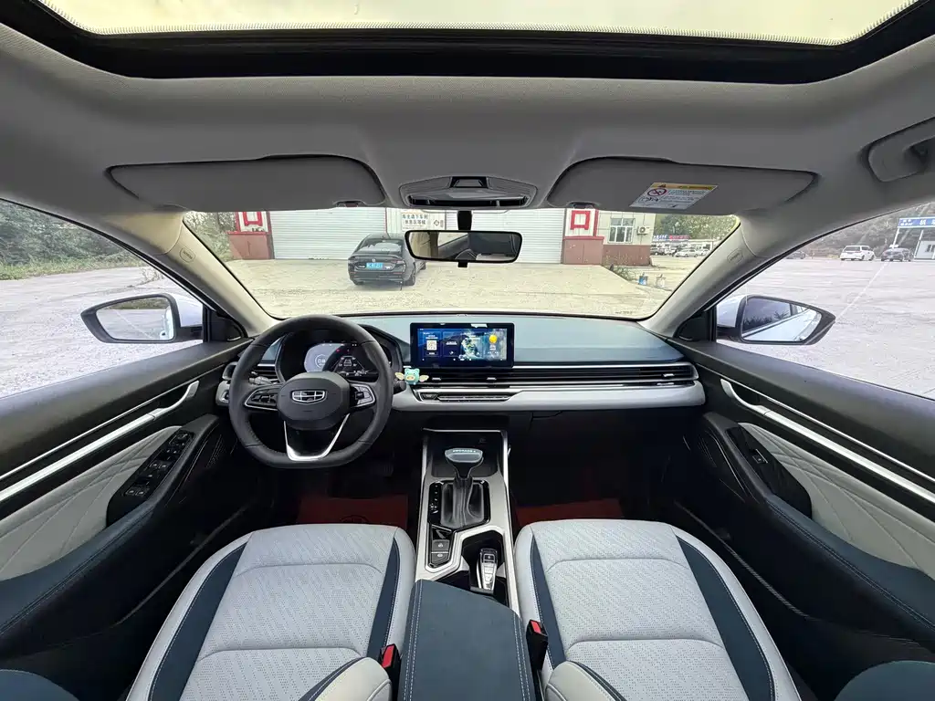 Geely Emgrand — миниатюра 4