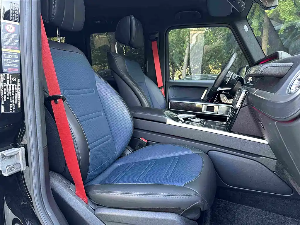 Mercedes-Benz G-Class — миниатюра 13