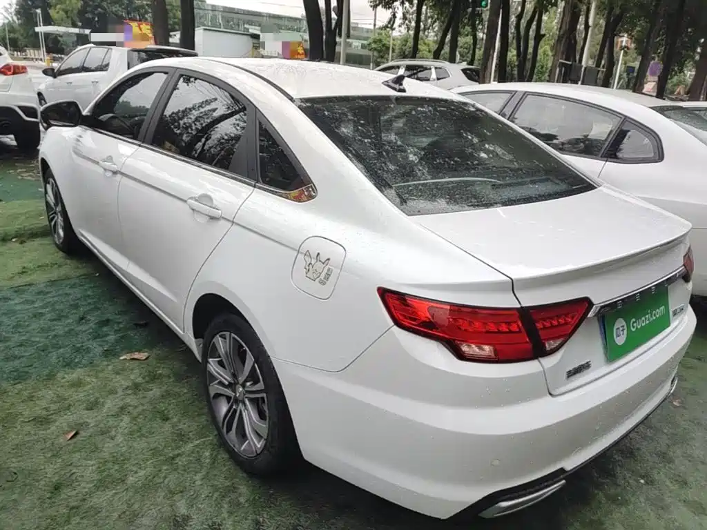 Geely Emgrand GL — миниатюра 5