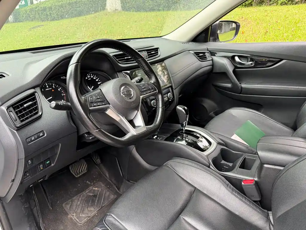 Nissan X-Trail — миниатюра 7