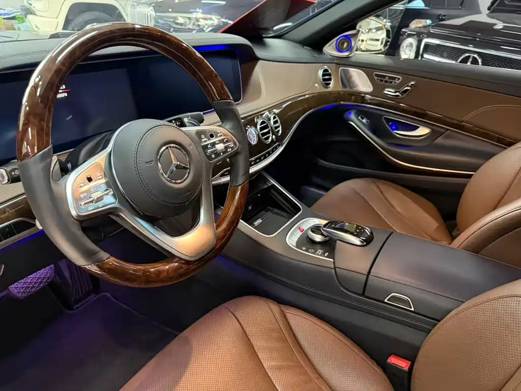 Mercedes-Benz S-Class — миниатюра 7