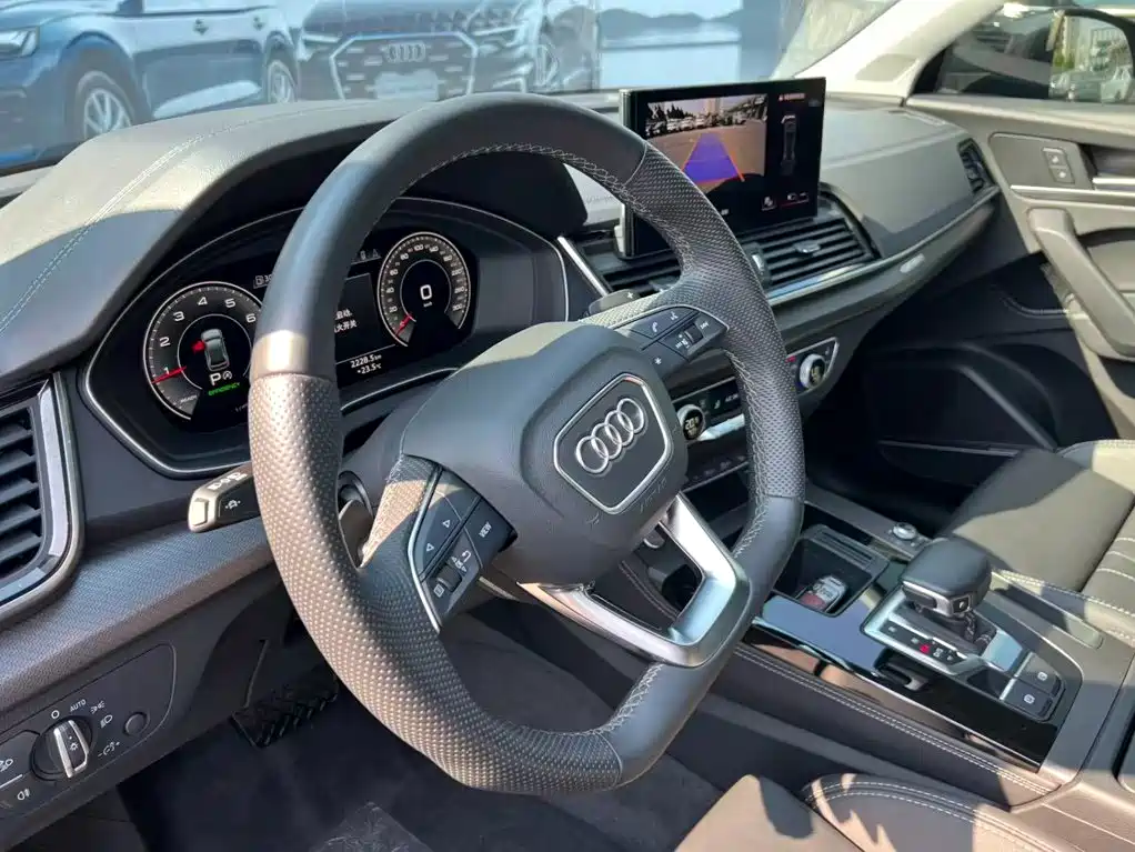 Audi Q5L — миниатюра 7