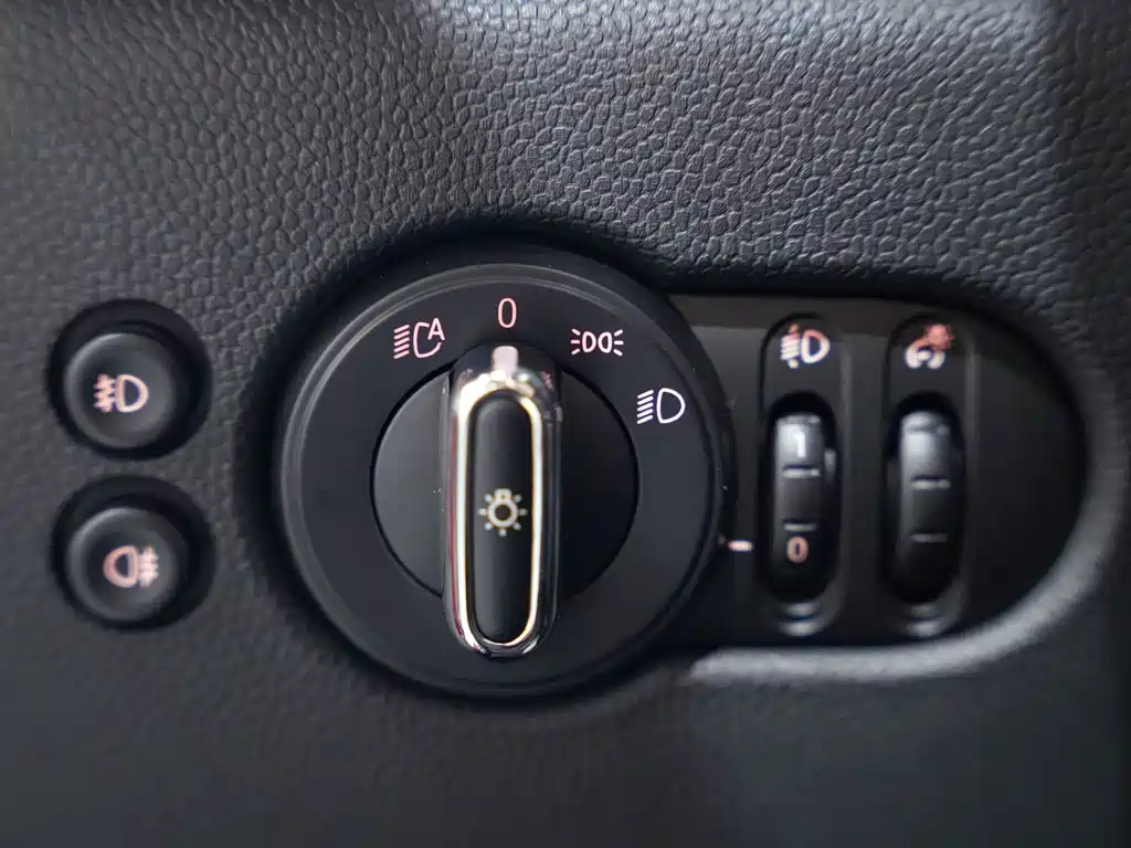 MINI Mini — миниатюра 9