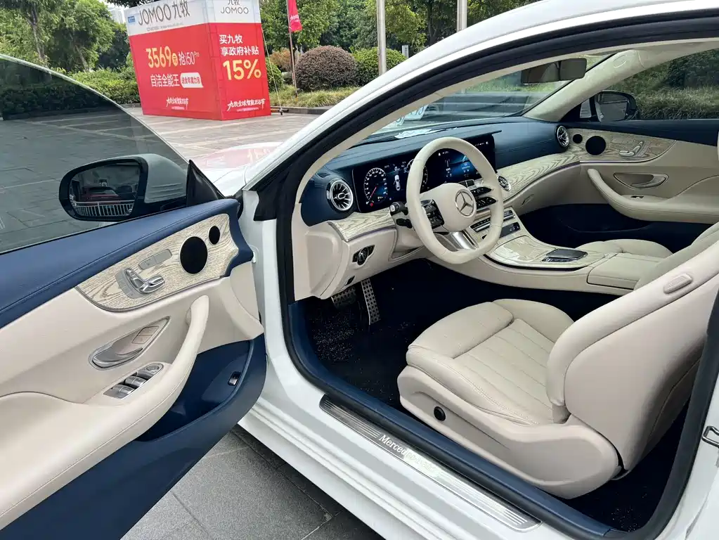 Mercedes-Benz E-Class (Import) — миниатюра 8