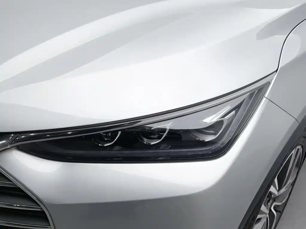 BYD Tang — миниатюра 7