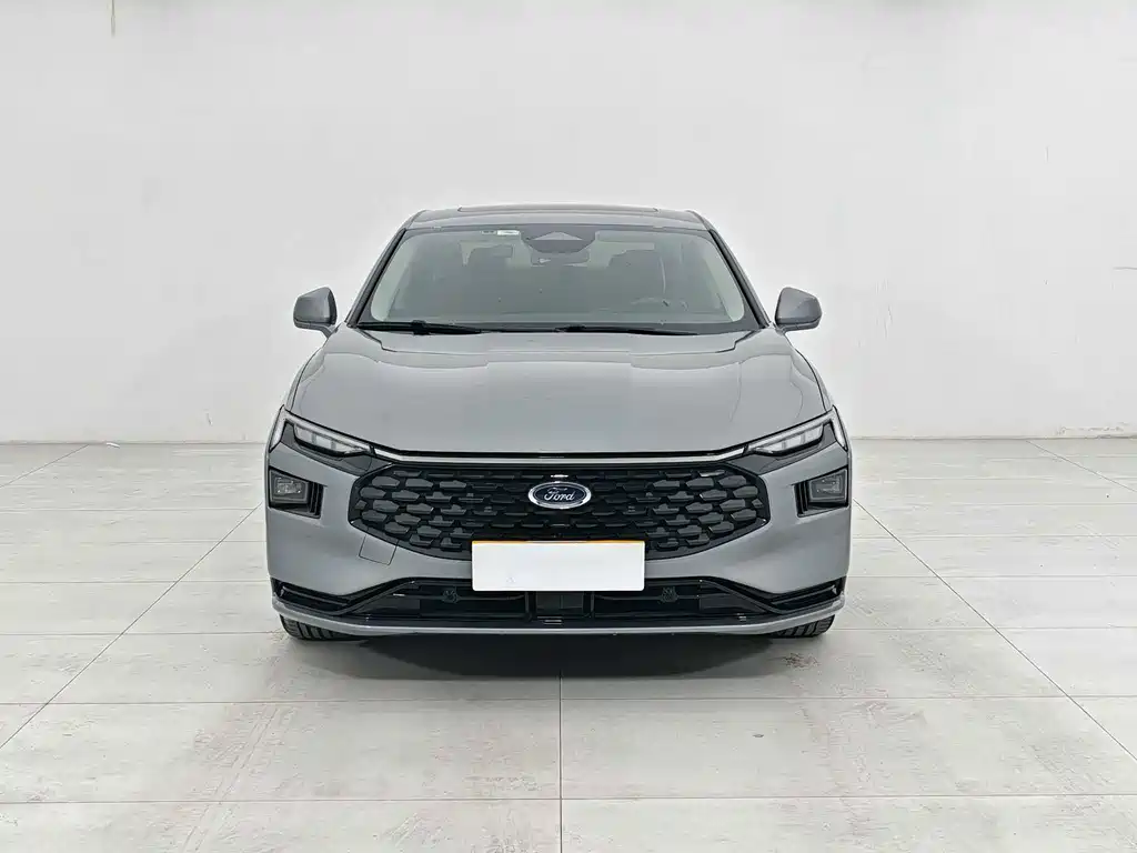 Ford Mondeo — миниатюра 6