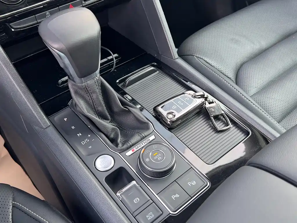Volkswagen Teramont — миниатюра 7