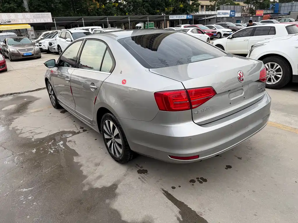 Volkswagen Sagitar — миниатюра 10