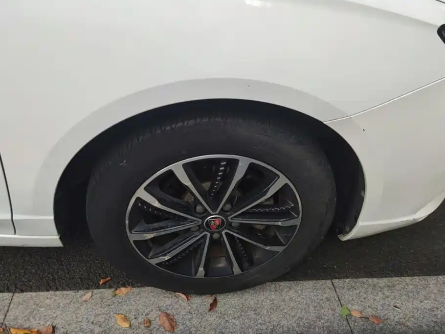 Roewe i5 — миниатюра 6