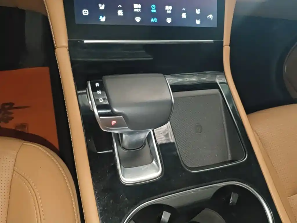 Li Auto Li ONE — миниатюра 14
