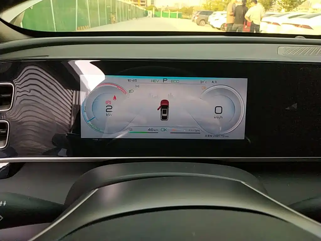 BYD Qin L — миниатюра 12