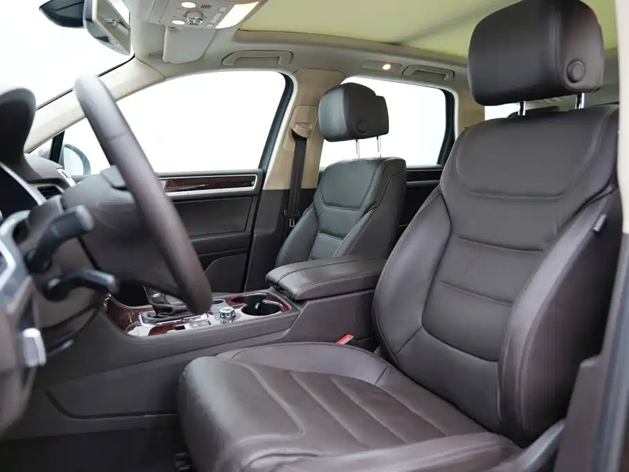 Volkswagen Touareg — миниатюра 6
