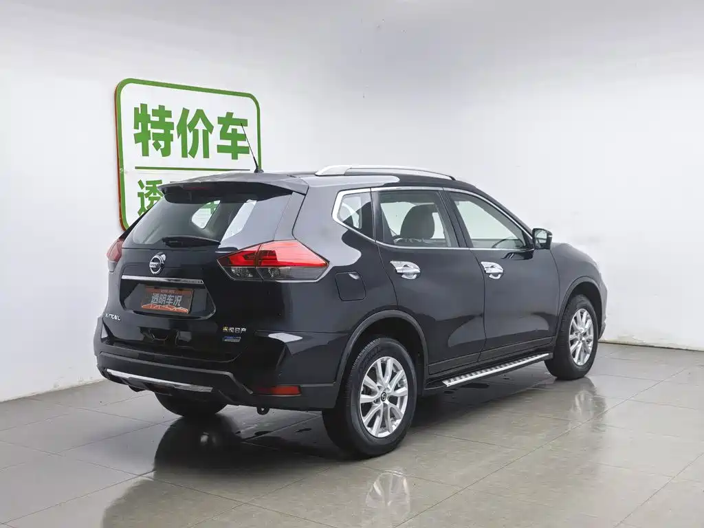 Nissan X-Trail 2017 2.0L CVT Comfort 2WD