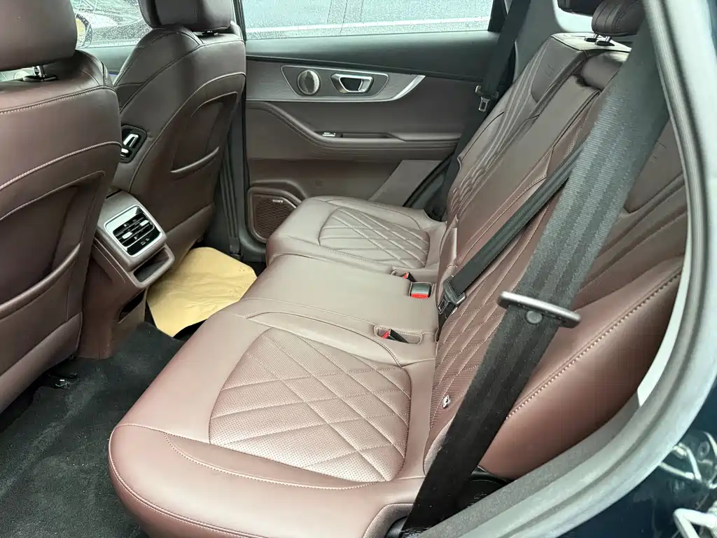 Chery Tiggo 8 PRO — миниатюра 12