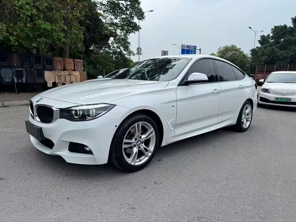 BMW 3 Series GT 2020