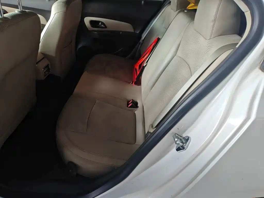 Chevrolet Cruze — миниатюра 22
