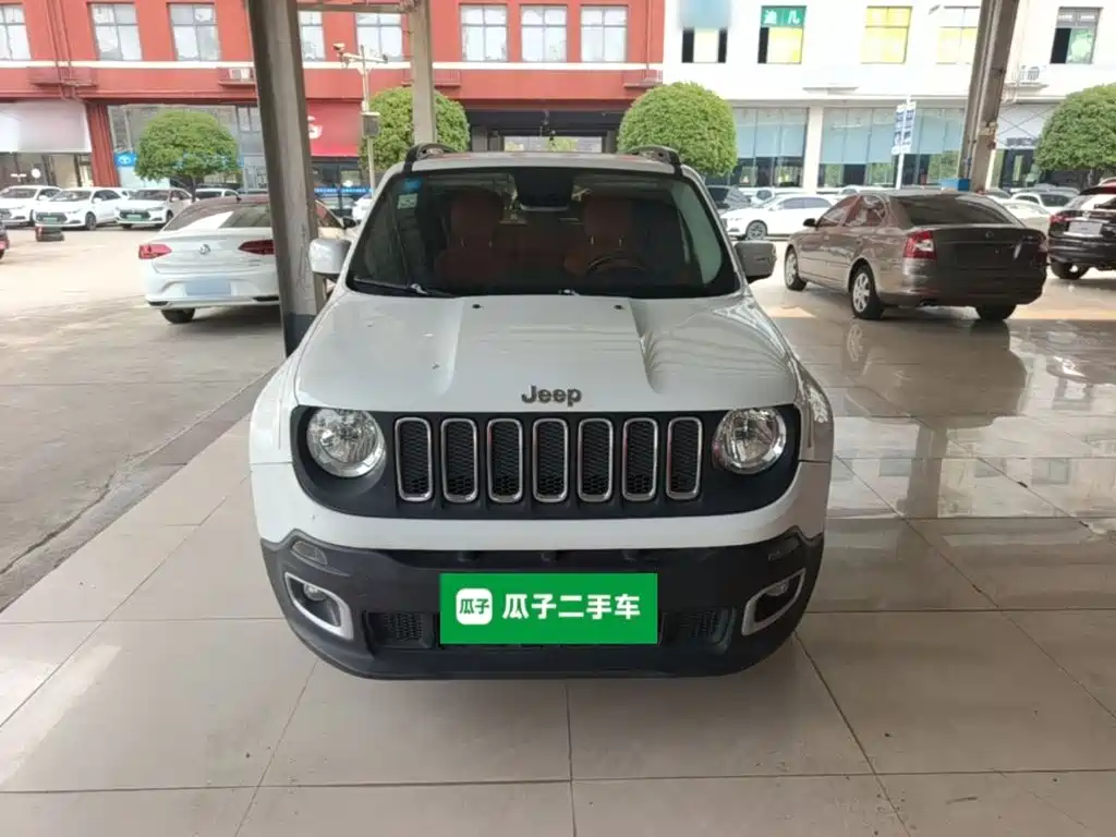 Jeep Renegade — миниатюра 3