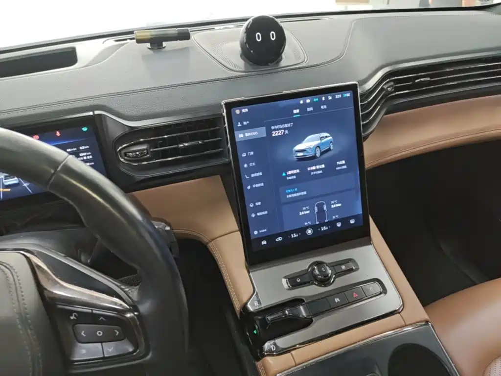 NIO ES6 — миниатюра 13