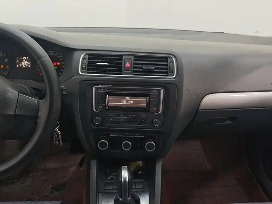 Volkswagen Sagitar — миниатюра 13