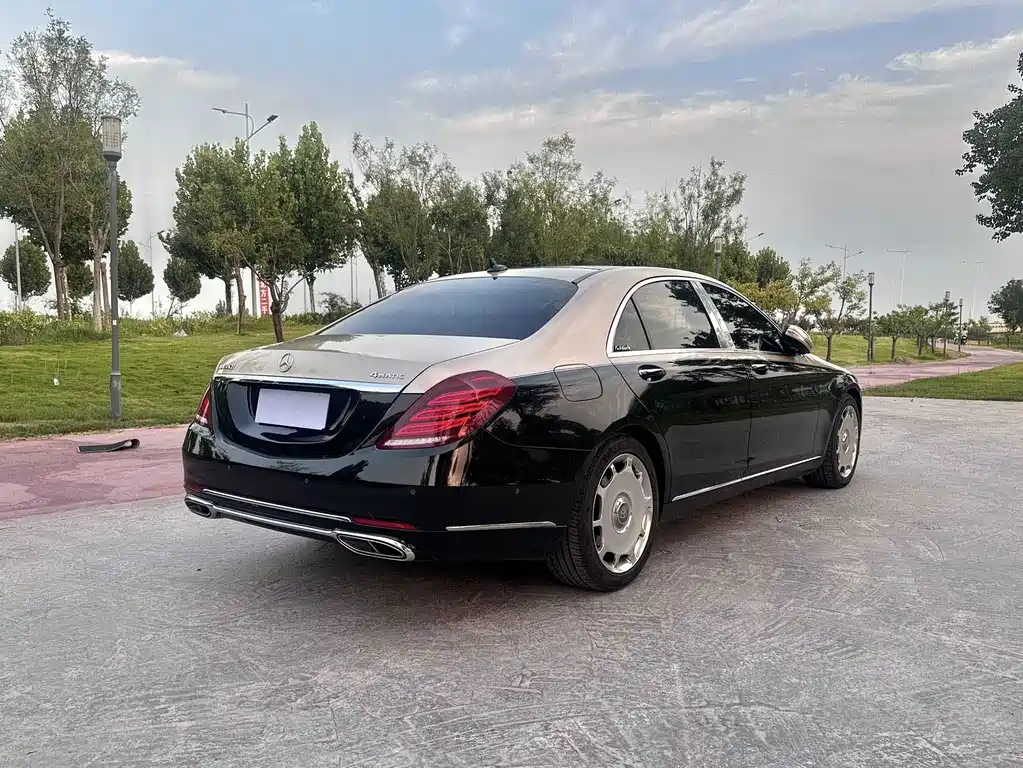 Mercedes-Benz S-Class — миниатюра 9