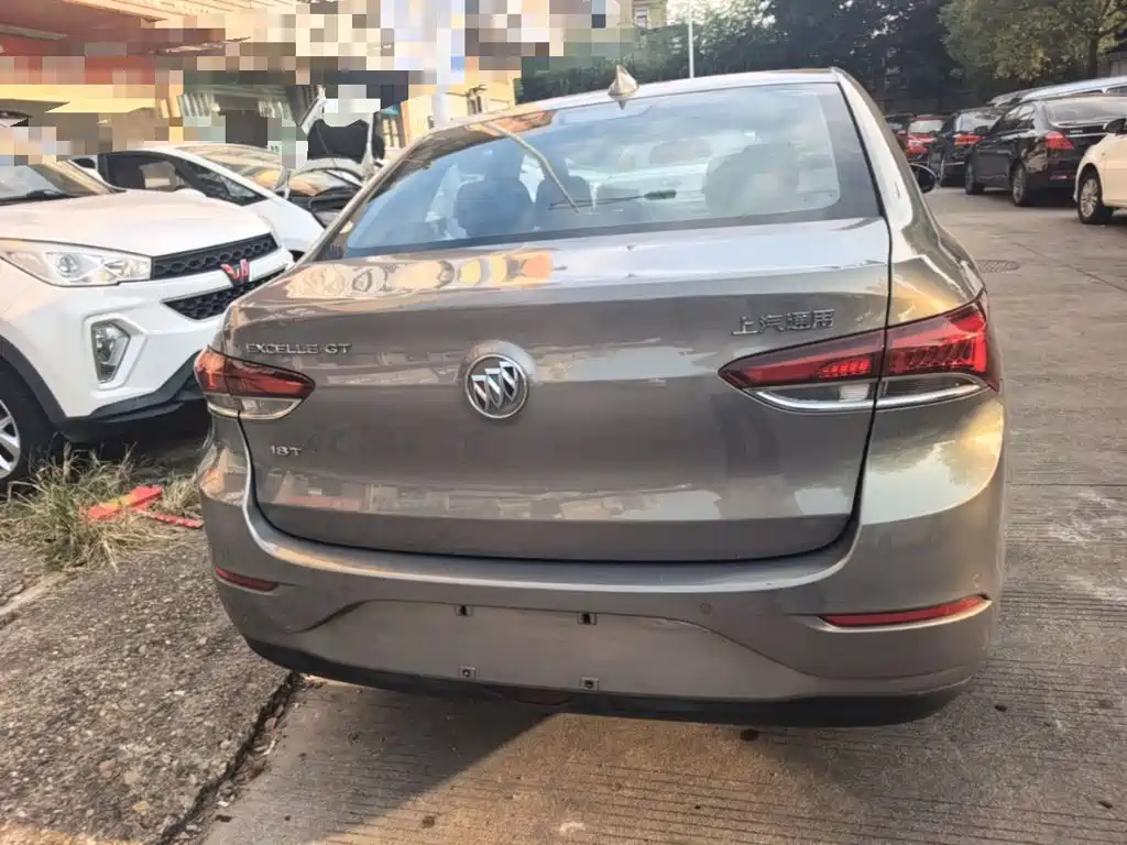 Buick Excelle — миниатюра 6