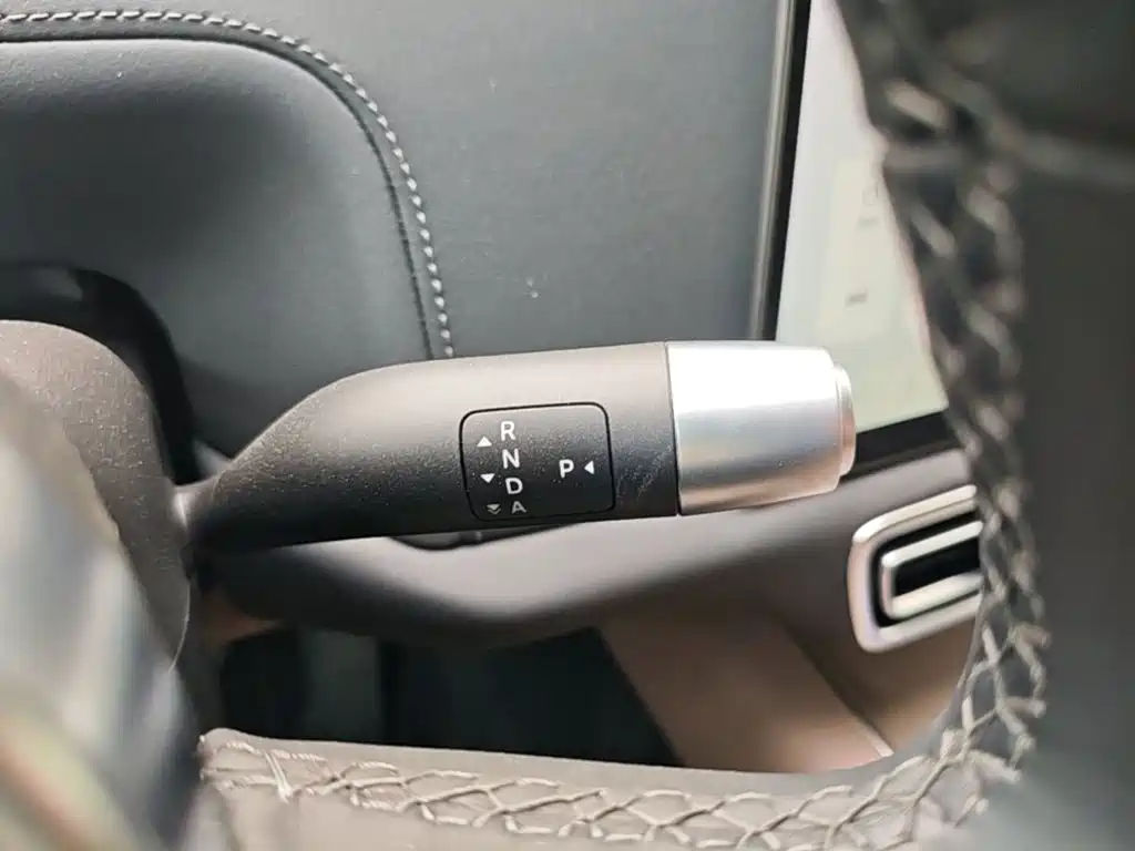 Li Auto Li L9 — миниатюра 14