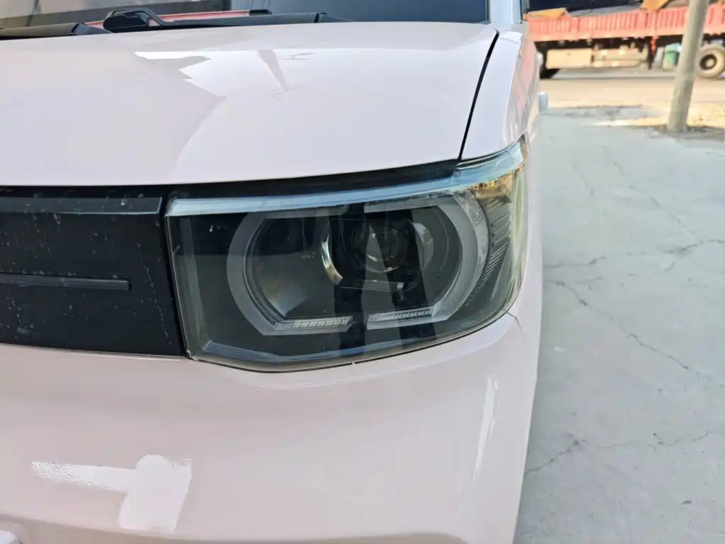 Wuling MINIEV — миниатюра 24