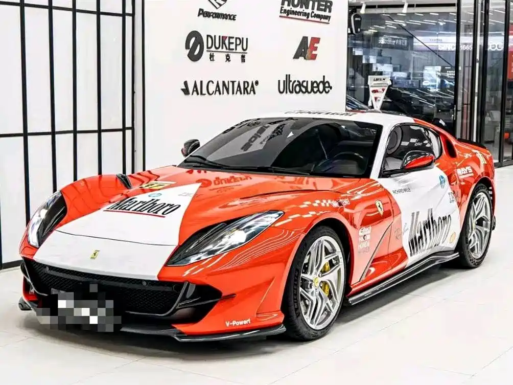 Ferrari 812 2018