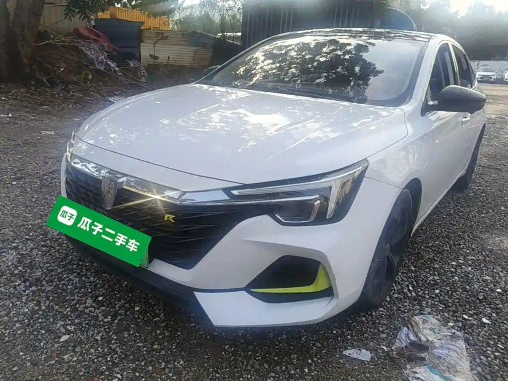 Roewe i6 MAX New Energy — миниатюра 2