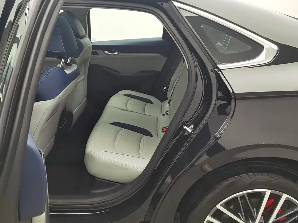 Geely Xingrui — миниатюра 15