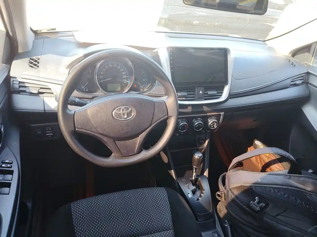 Toyota Vios — миниатюра 10