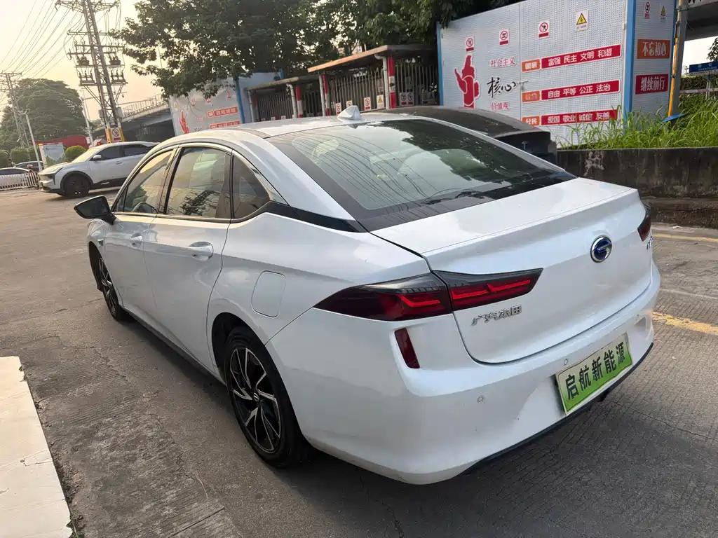 GAC Group Yile — миниатюра 7