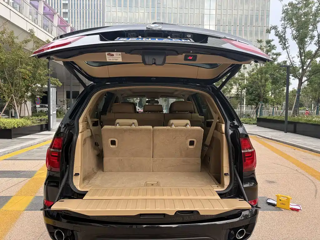 BMW X5 (Import) — миниатюра 8