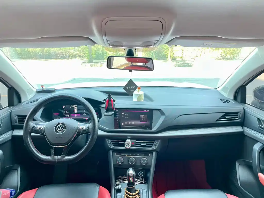 Volkswagen Tharu — миниатюра 5